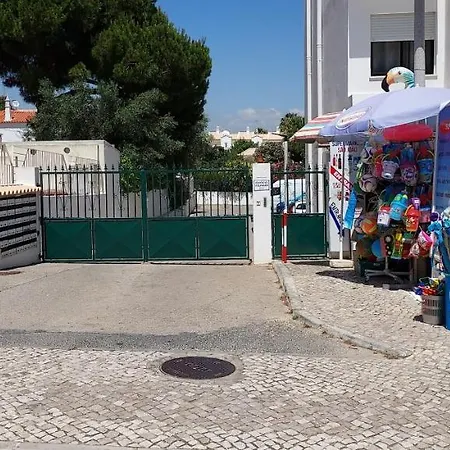 Velamar 411 - 300m Da Apartament *