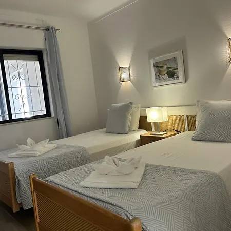 Velamar 411 - 300m Da * Albufeira