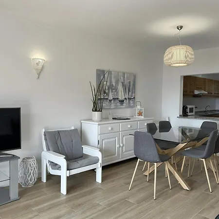 Apartament Velamar 411 - 300m Da